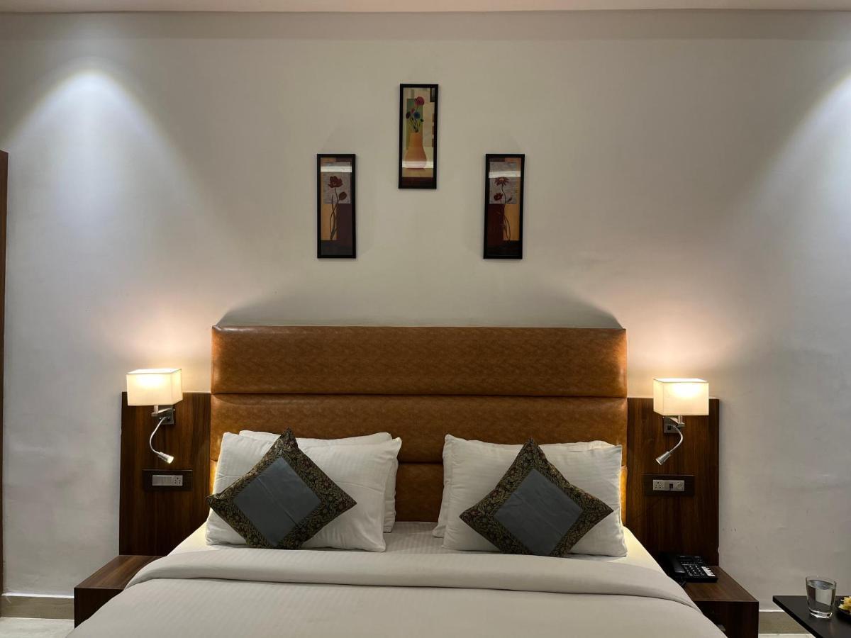 Hotel Kalawati Palace Varanasi Eksteriør bilde